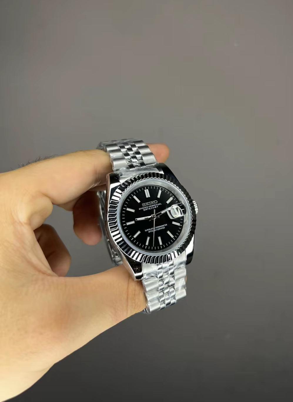 SEIKOMOD BLACK DIAL DATEJUST